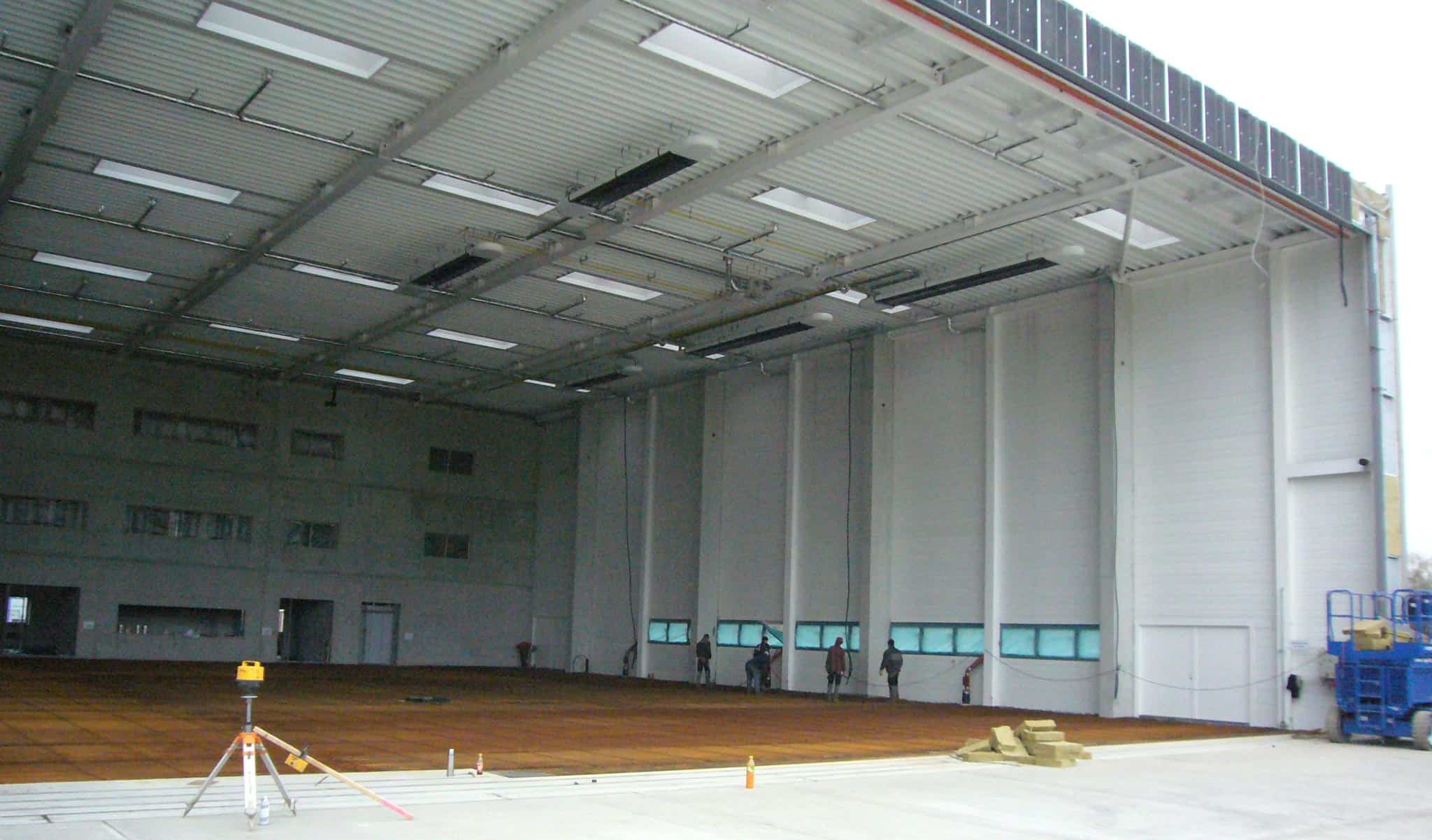 Halo-Hangar1 HALO Hangar